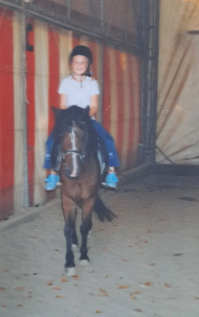 Foto aus Kristinas Zeit mit Schulpferden und Reitbeteiligungen (6 von 27)